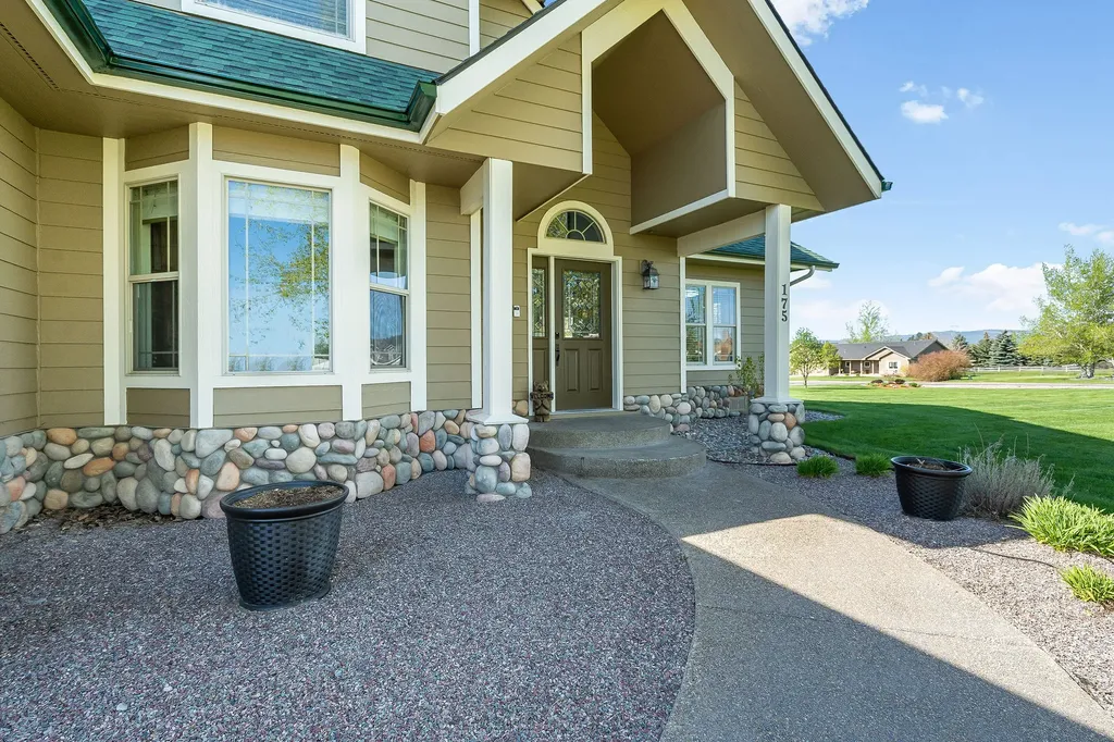 175 Aspen Loop Kalispell MT 59901