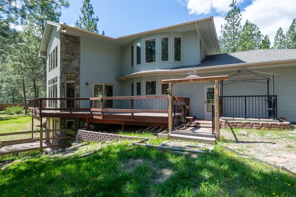 11300 Sleeman Creek Road Lolo MT 59847