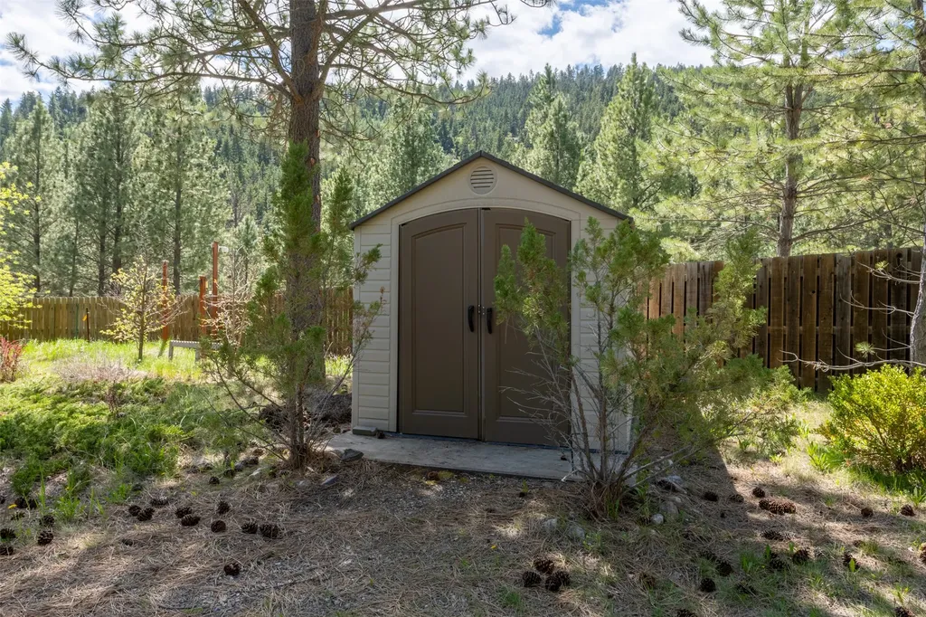 11300 Sleeman Creek Road Lolo MT 59847