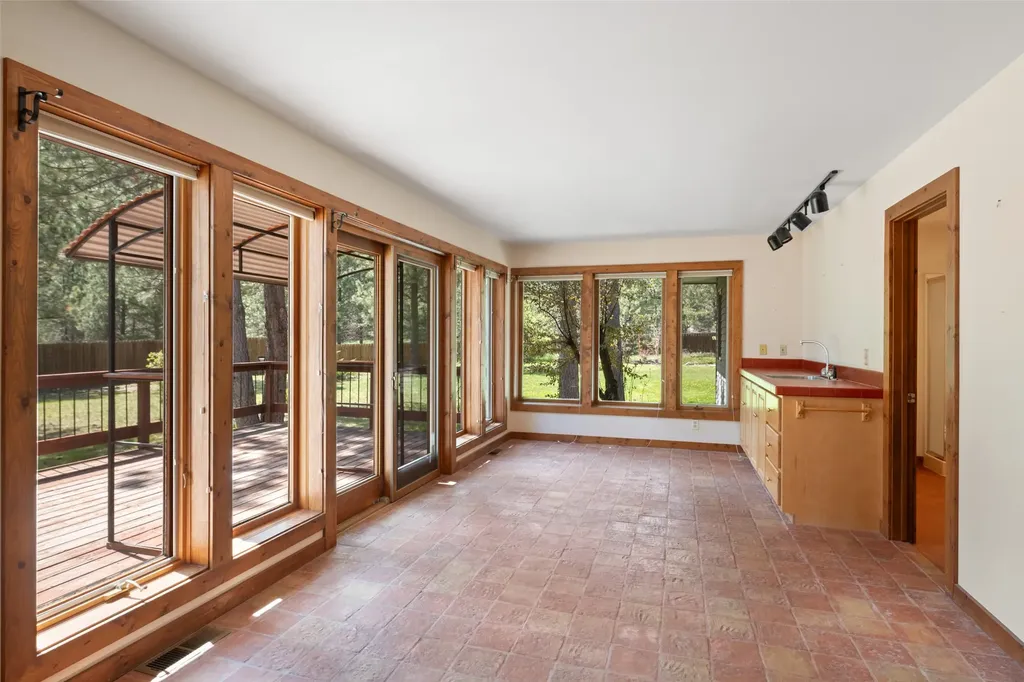 11300 Sleeman Creek Road Lolo MT 59847