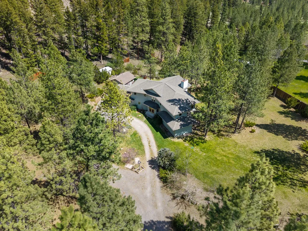 11300 Sleeman Creek Road Lolo MT 59847