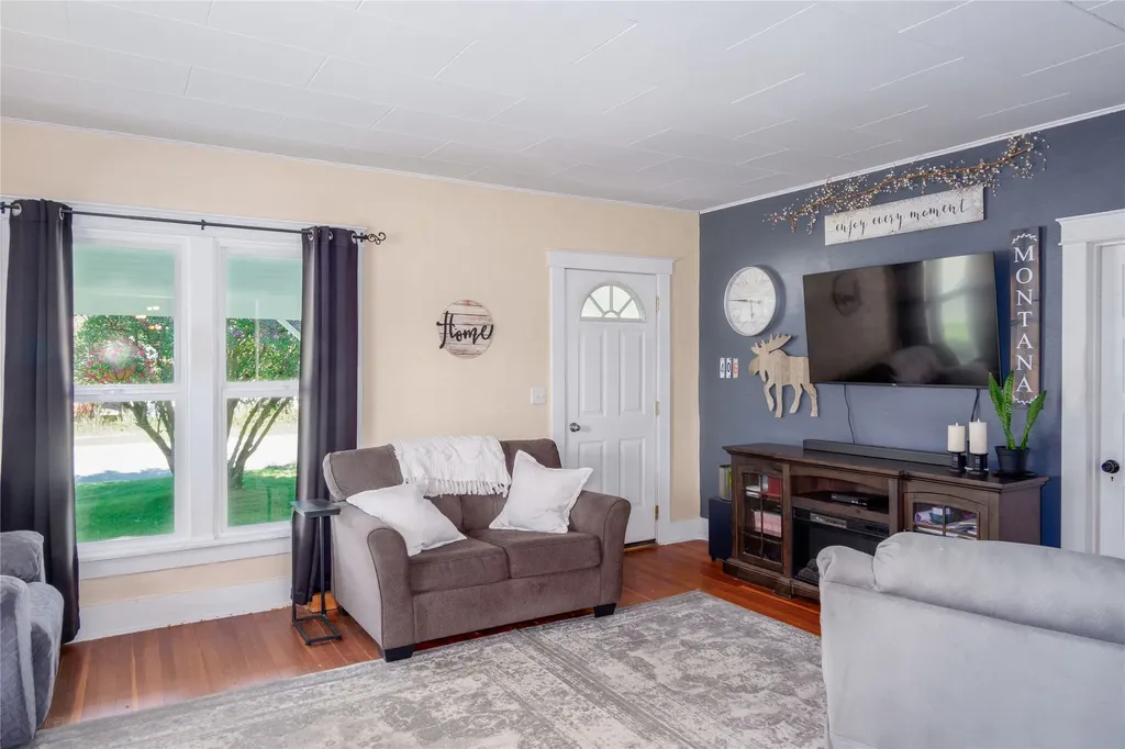 1302 Montana Avenue Libby MT 59923