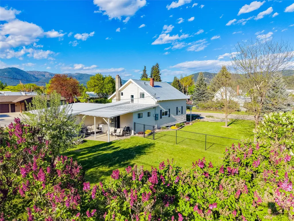 1302 Montana Avenue Libby MT 59923