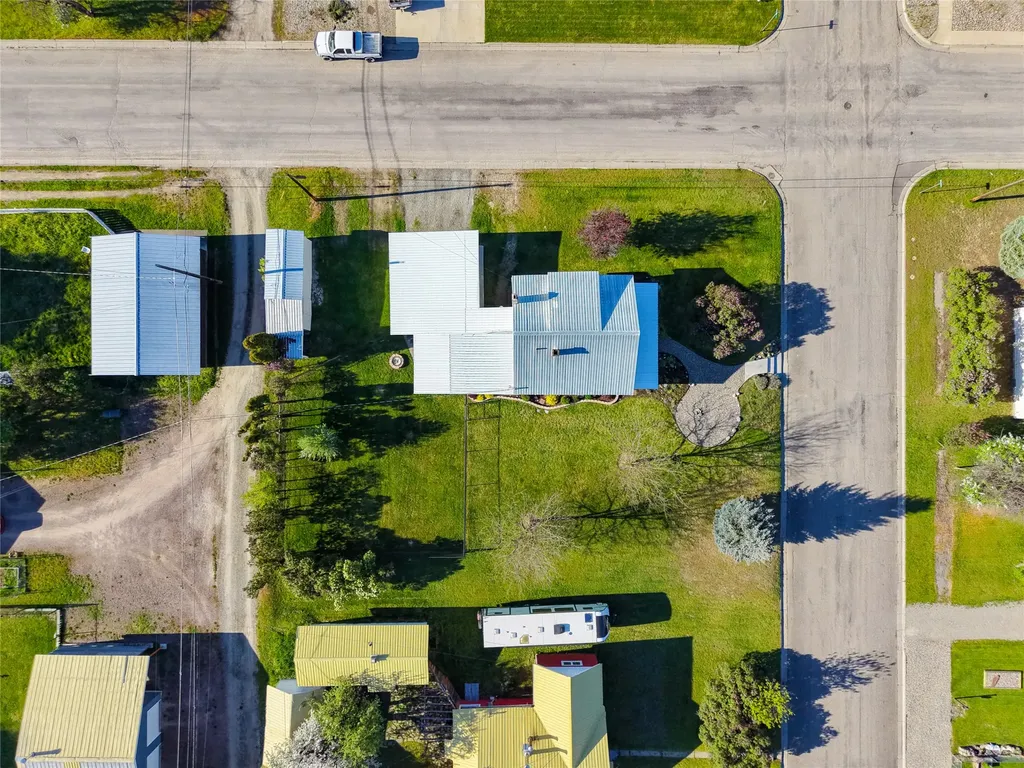 1302 Montana Avenue Libby MT 59923