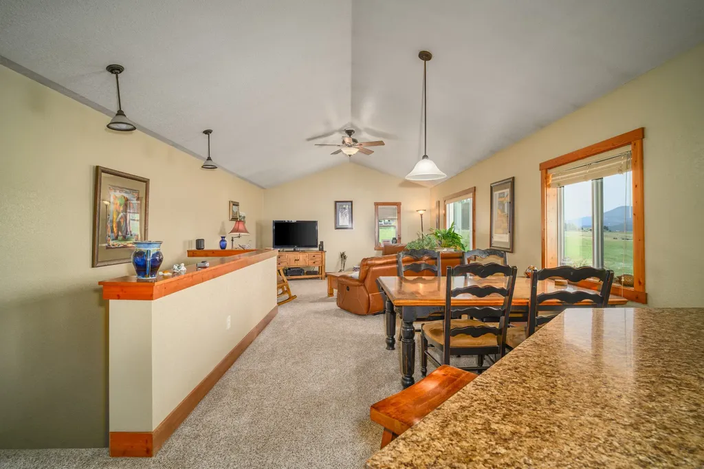 1073 Smith Lake Road Kalispell MT 59901