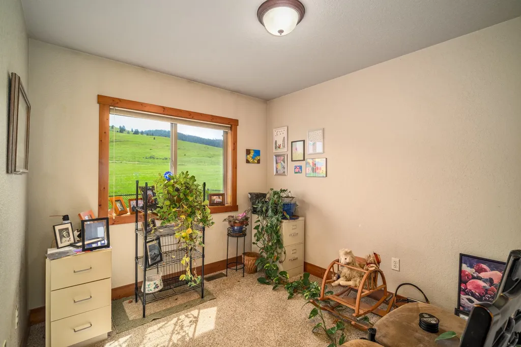 1073 Smith Lake Road Kalispell MT 59901