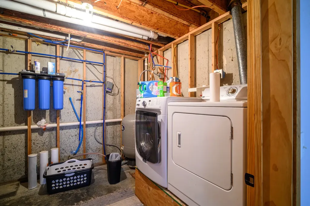 1073 Smith Lake Road Kalispell MT 59901
