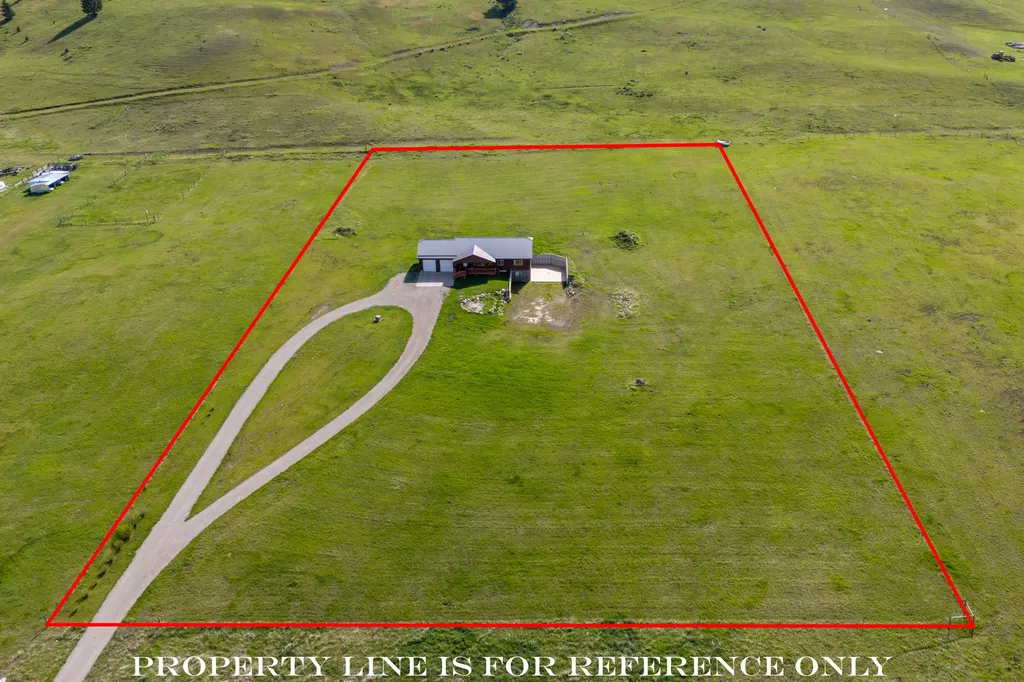 1073 Smith Lake Road Kalispell MT 59901