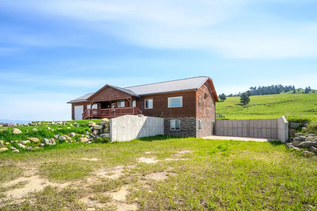 1073 Smith Lake Road Kalispell MT 59901