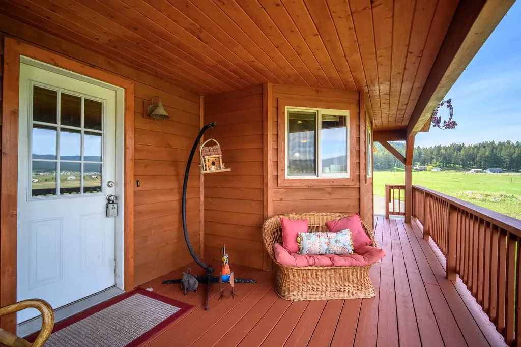 1073 Smith Lake Road Kalispell MT 59901