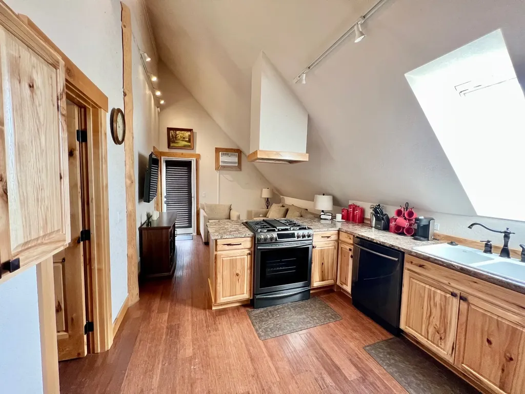 205 Kinnikinnick Lane Columbia Falls MT 59912