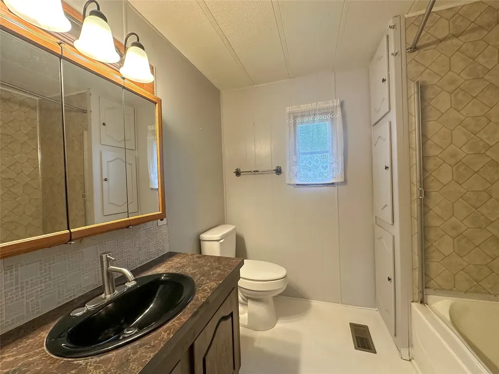 208 E Haley Avenue Thompson Falls MT 59873