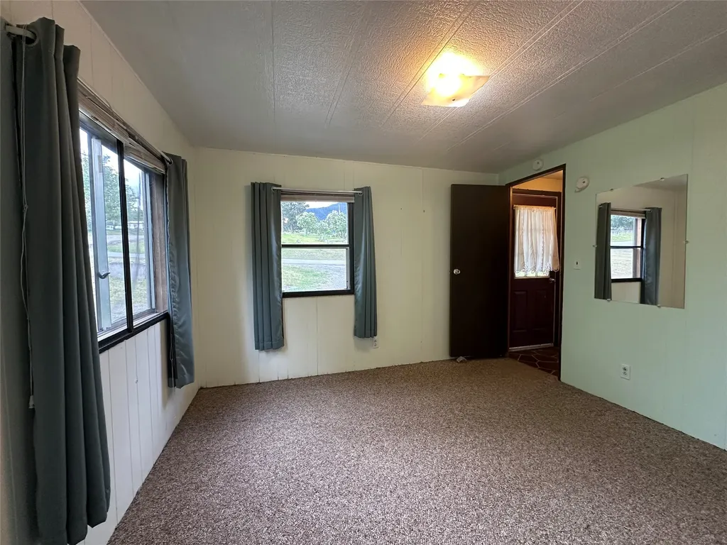 208 E Haley Avenue Thompson Falls MT 59873