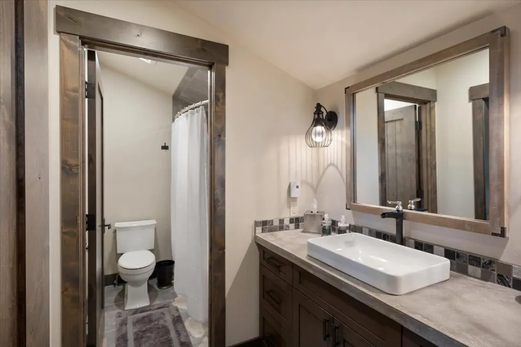 600 Whitefish Hills Drive Whitefish MT 59937