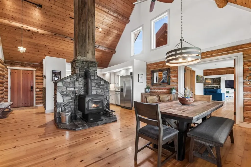 1285 Swan Hill Drive Bigfork MT 59911
