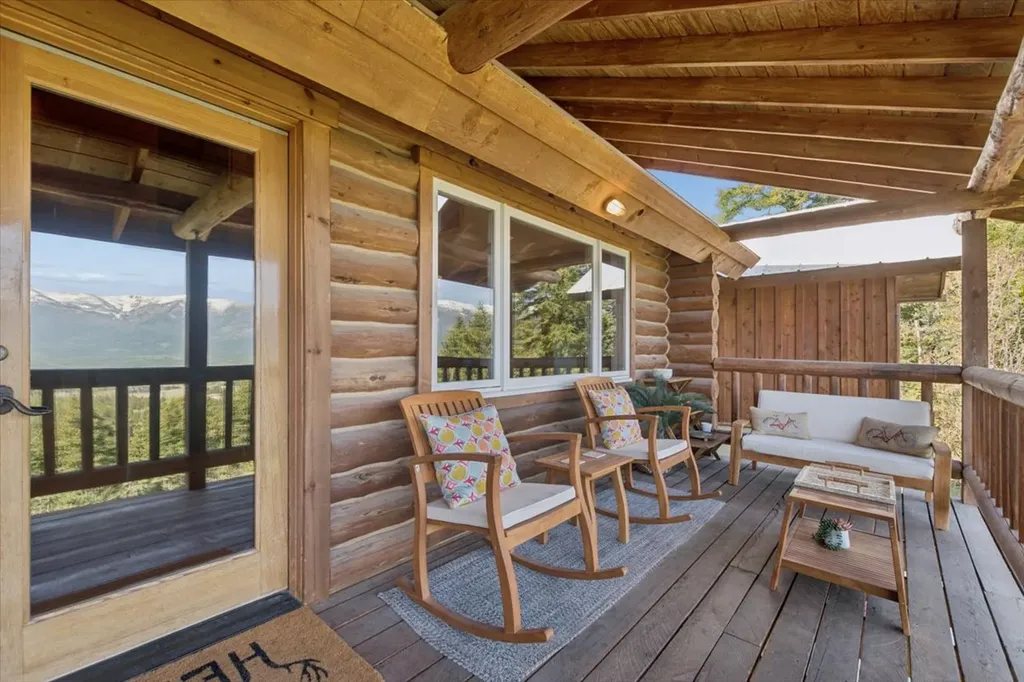 1285 Swan Hill Drive Bigfork MT 59911
