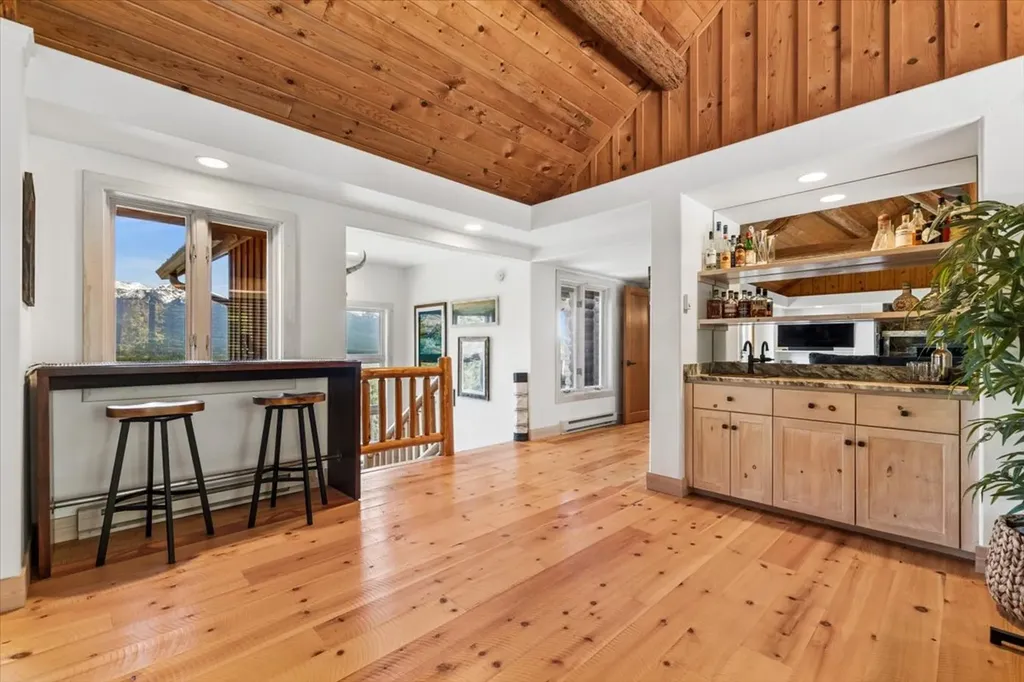 1285 Swan Hill Drive Bigfork MT 59911