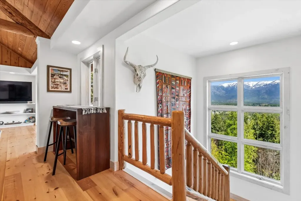 1285 Swan Hill Drive Bigfork MT 59911