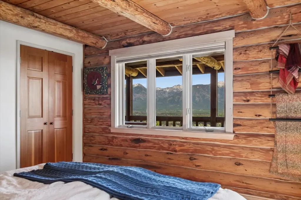 1285 Swan Hill Drive Bigfork MT 59911