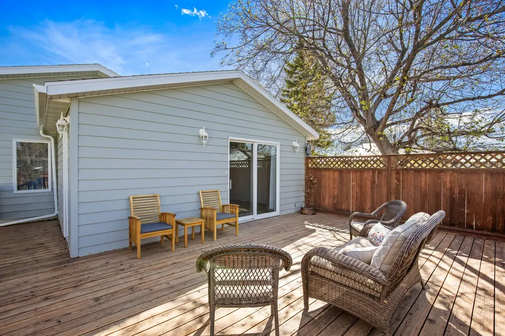 629 2nd Avenue S Fairfield MT 59436
