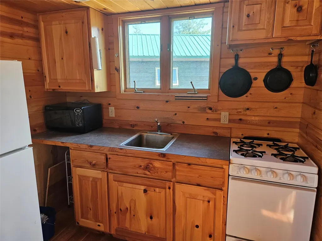23 Aaron Court Hot Springs MT 59845