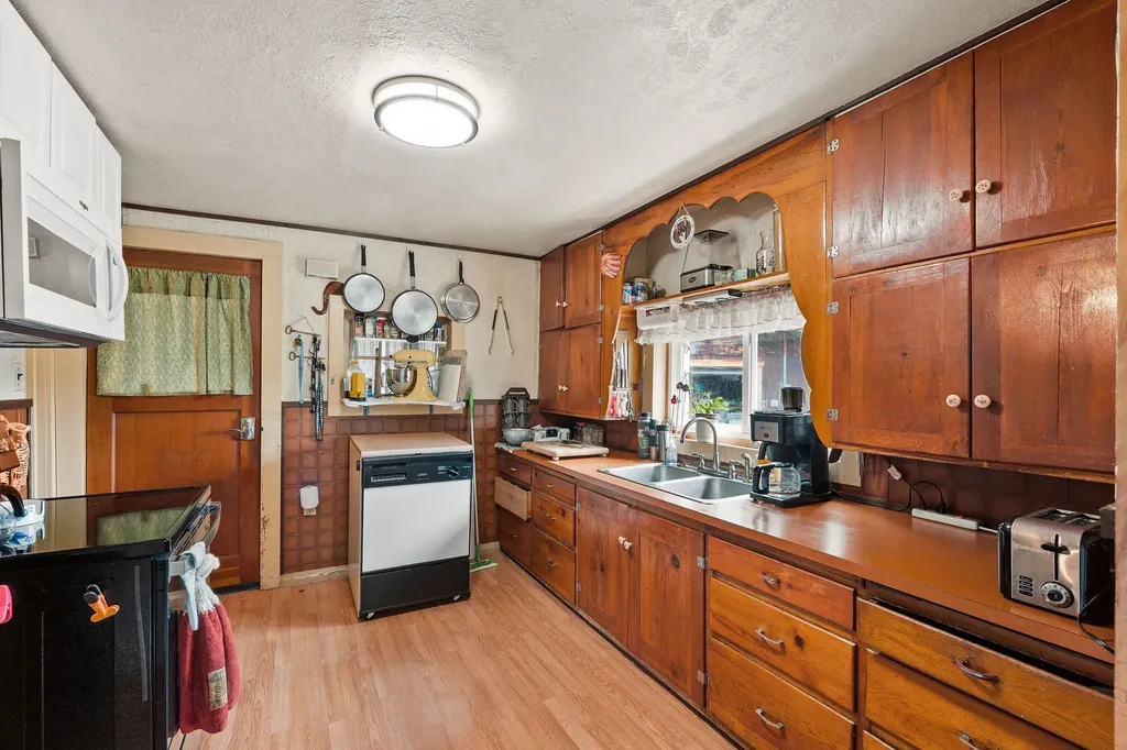 215 Caroline Road Kalispell MT 59901
