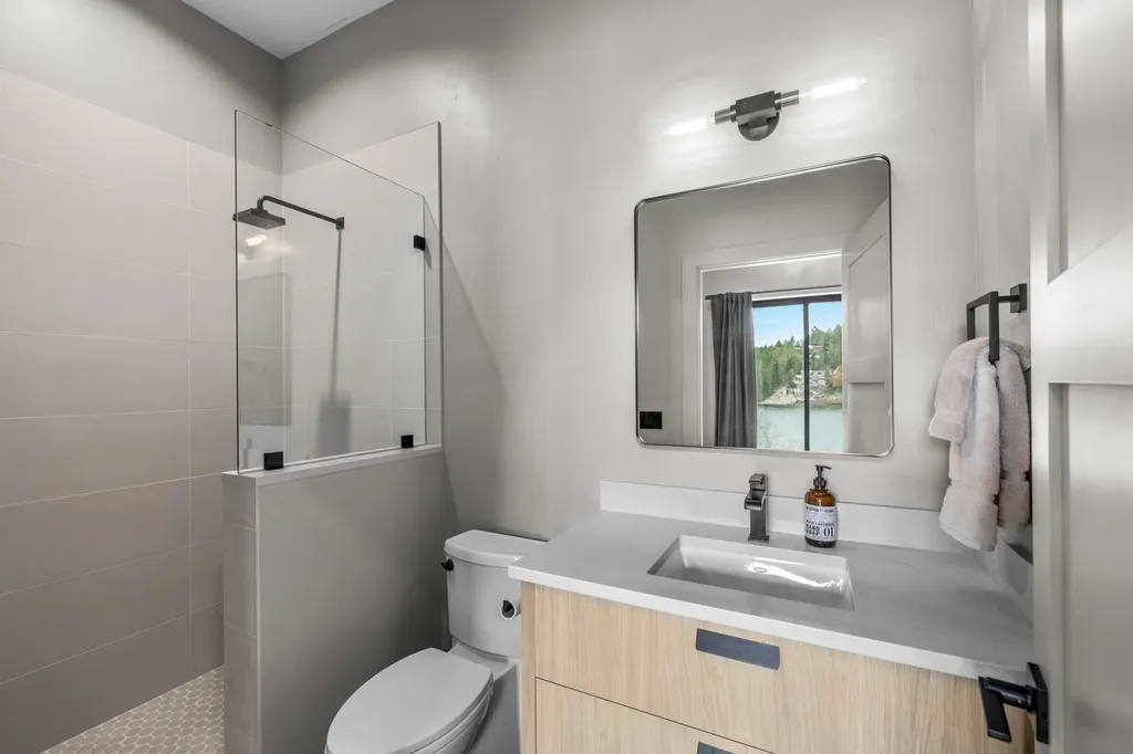 691 Lm Beach Lane Whitefish MT 59937