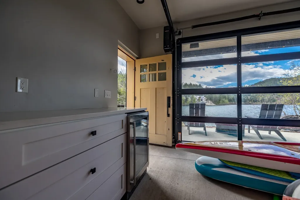 691 Lm Beach Lane Whitefish MT 59937