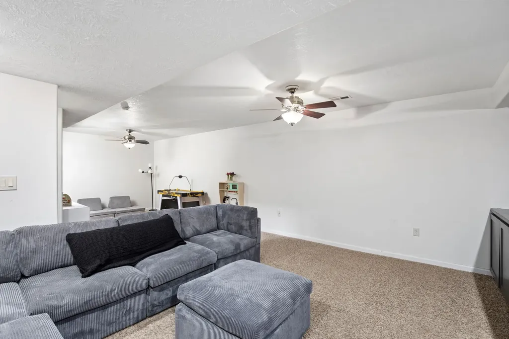 117 33rd Avenue NE Great Falls MT 59404