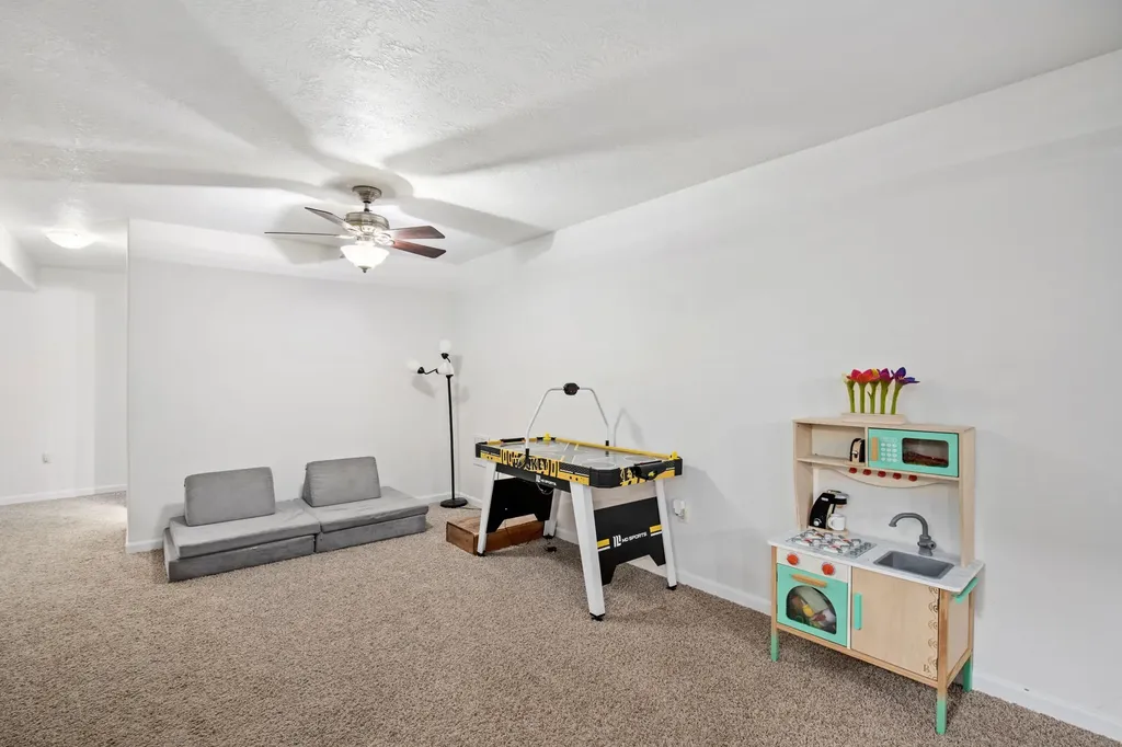 117 33rd Avenue NE Great Falls MT 59404
