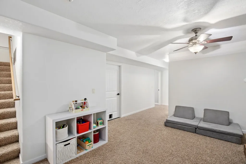 117 33rd Avenue NE Great Falls MT 59404