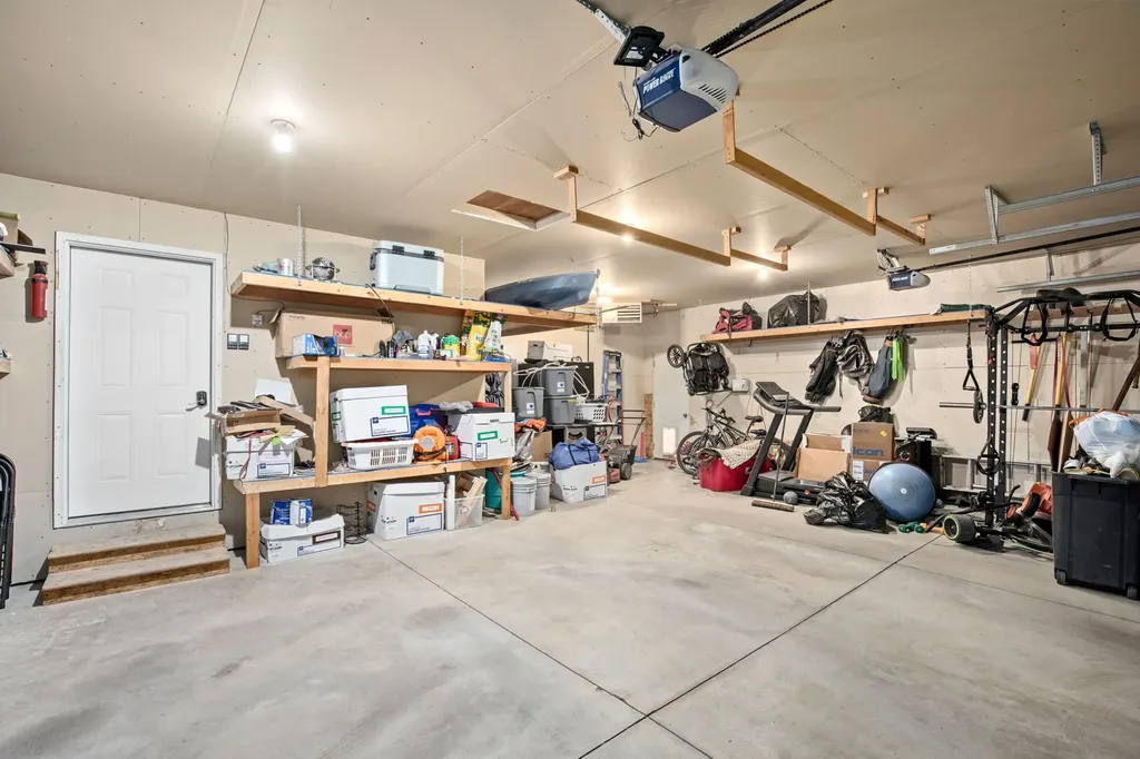 117 33rd Avenue NE Great Falls MT 59404