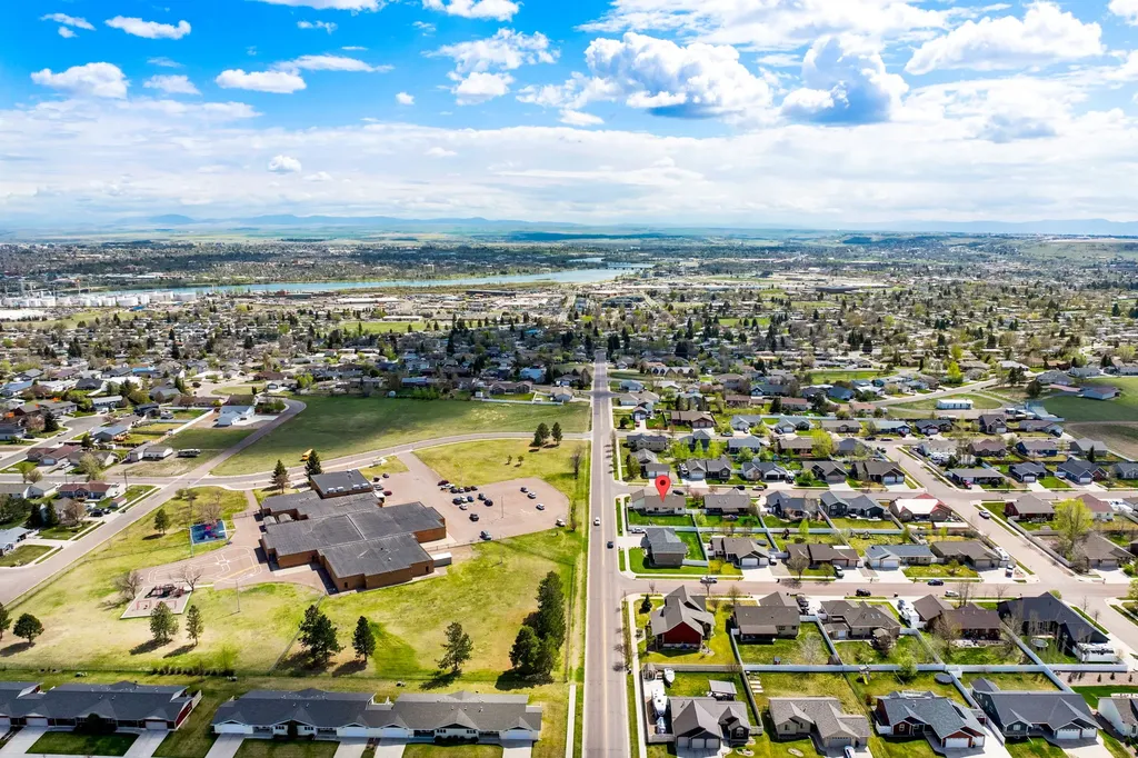 117 33rd Avenue NE Great Falls MT 59404