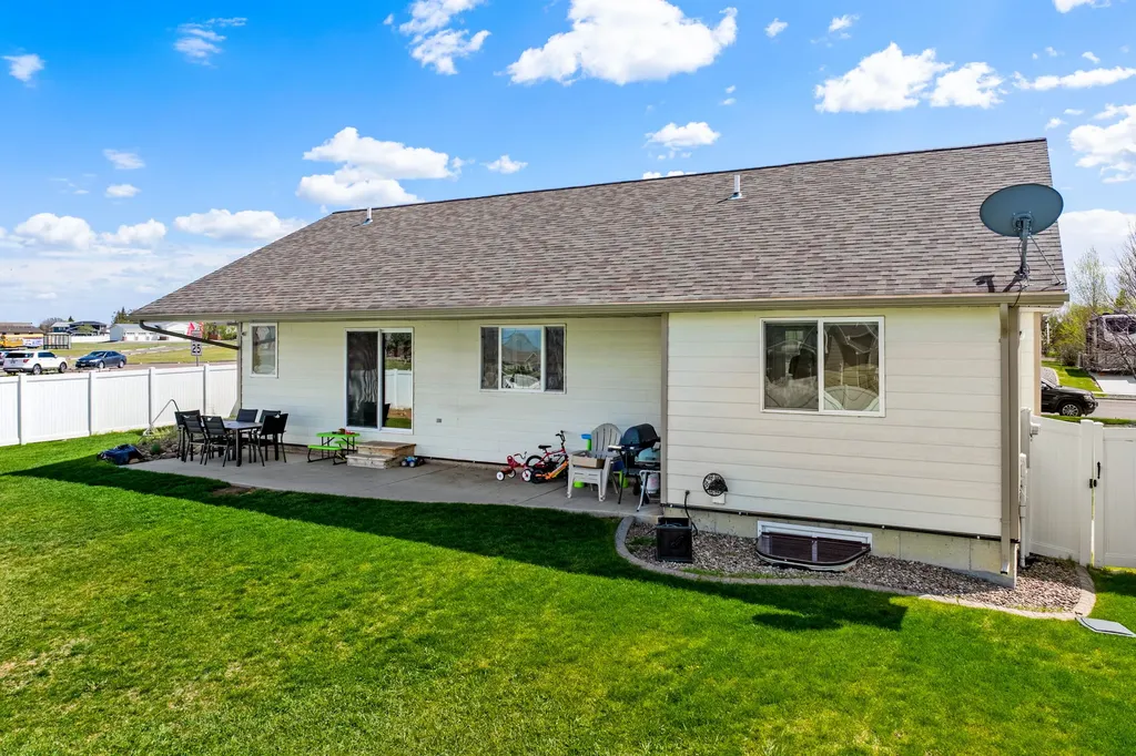 117 33rd Avenue NE Great Falls MT 59404