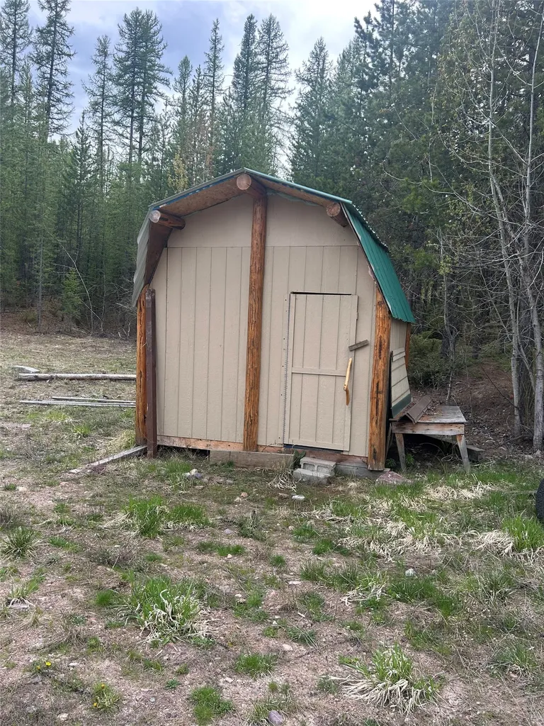 409 Old Barn Road Seeley Lake MT 59868