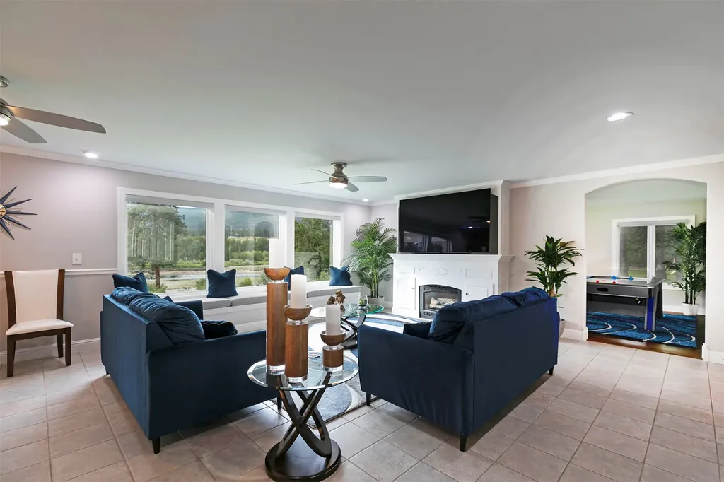 29109 Hwy 10 W Huson MT 59846
