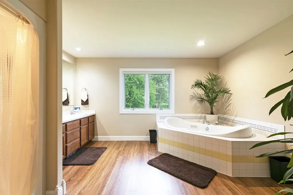 29109 Hwy 10 W Huson MT 59846