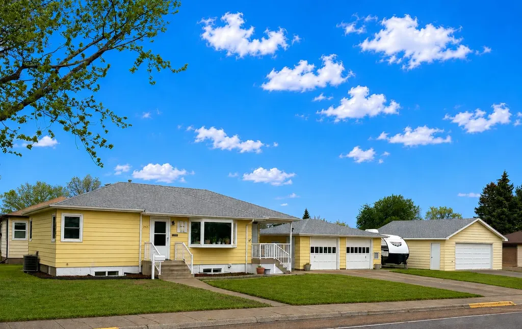 2425 9th Avenue S Great Falls MT 59405