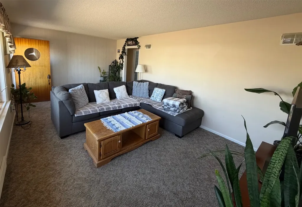 2425 9th Avenue S Great Falls MT 59405