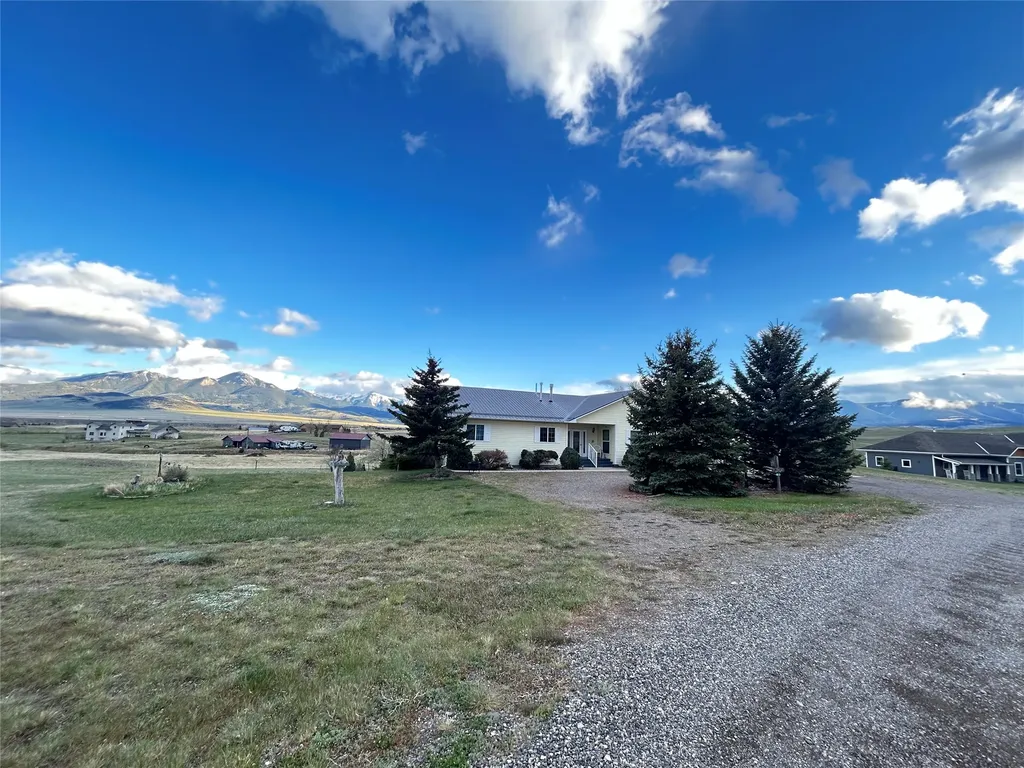 3 Chesapeake Drive Livingston MT 59047