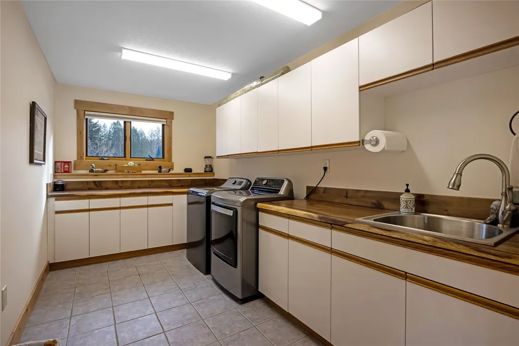 34426 Ridge Road Polson MT 59860