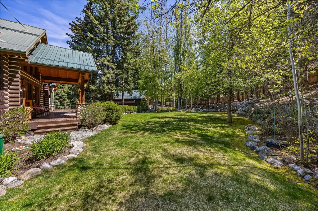 1220 Bear Creek Trail Victor MT 59875