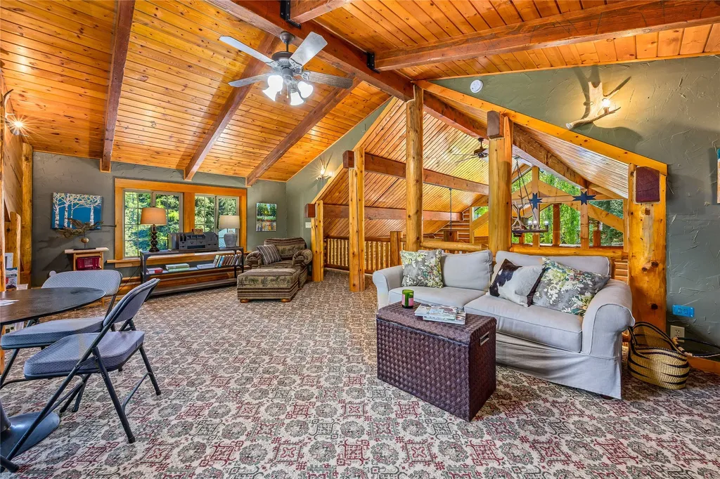 1220 Bear Creek Trail Victor MT 59875