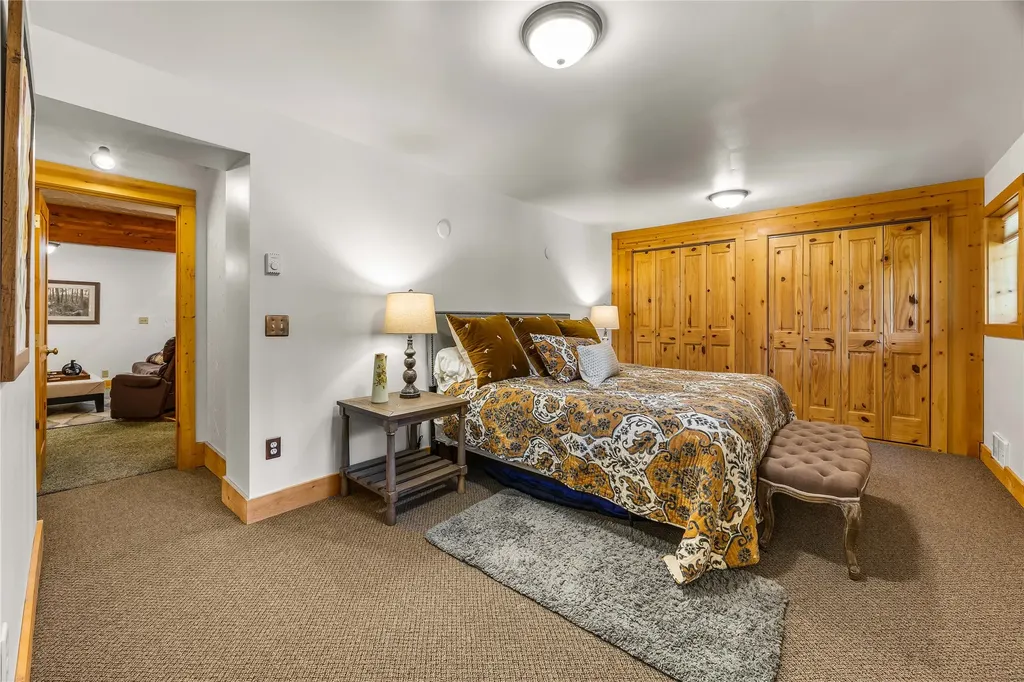 1220 Bear Creek Trail Victor MT 59875