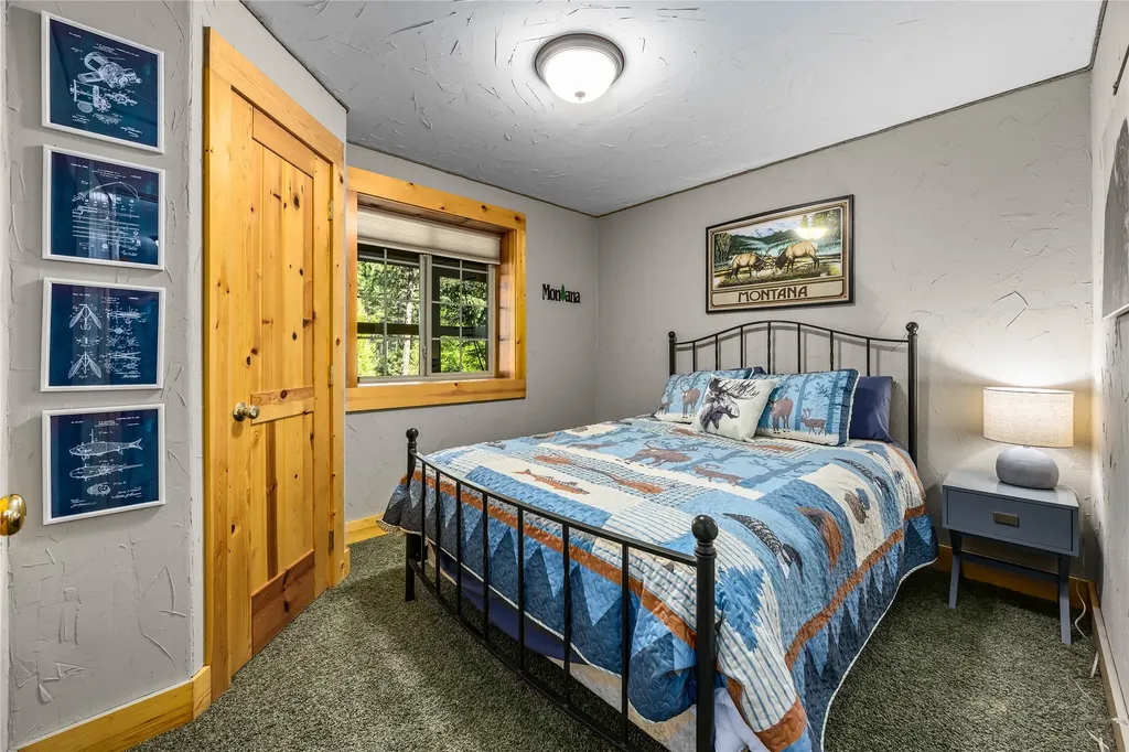 1220 Bear Creek Trail Victor MT 59875