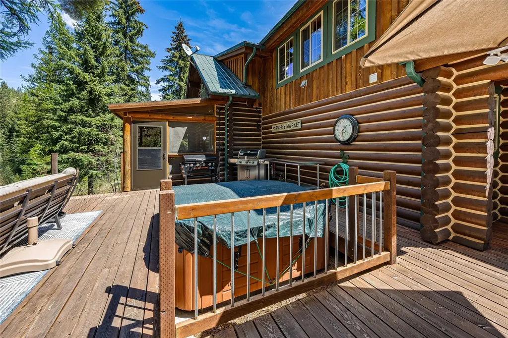 1220 Bear Creek Trail Victor MT 59875