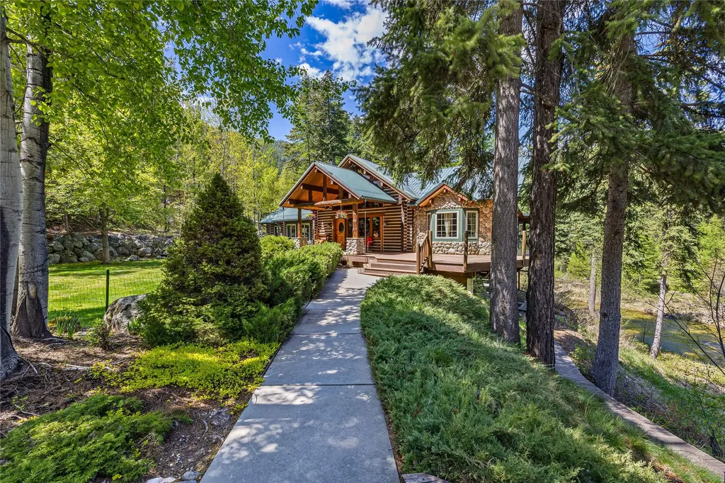 1220 Bear Creek Trail Victor MT 59875