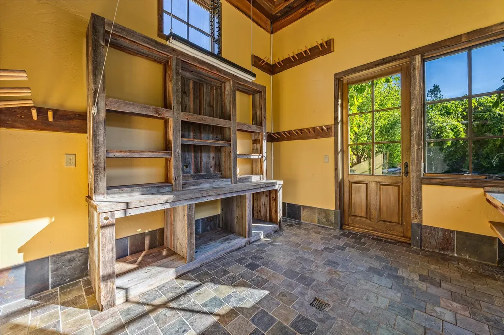 2722 Contour Road Missoula MT 59802
