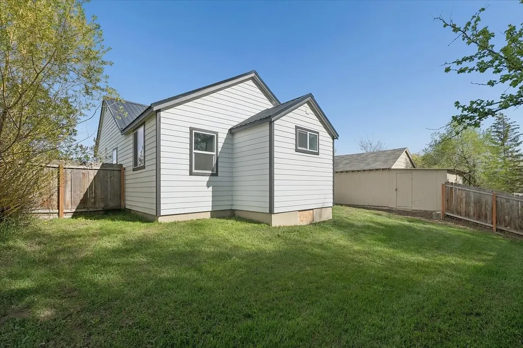 1270 N Meridian Road Kalispell MT 59901