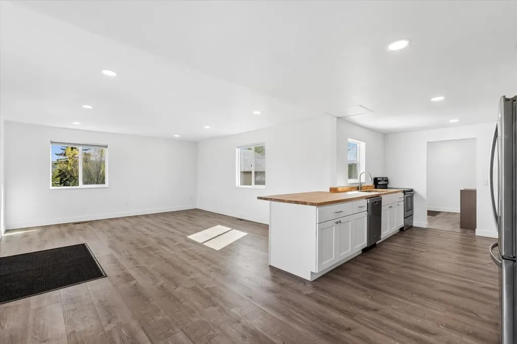 1270 N Meridian Road Kalispell MT 59901